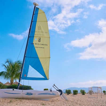 The Ritz-Carlton Sanya, Yalong Bay Hotell Exteriör bild