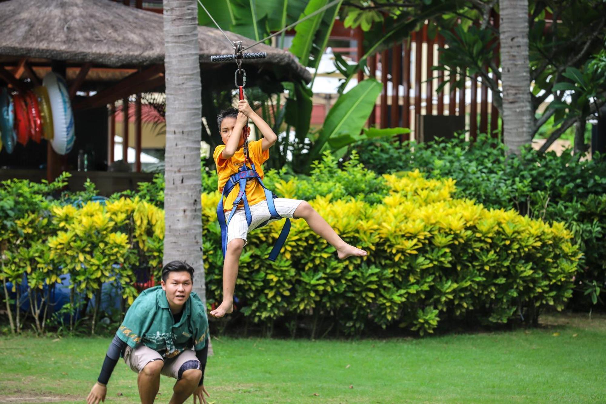 The Ritz-Carlton Sanya, Yalong Bay Hotell Exteriör bild
