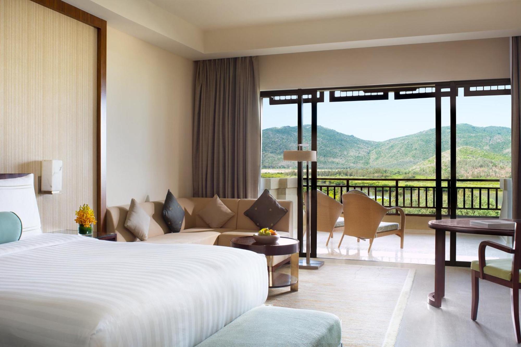 The Ritz-Carlton Sanya, Yalong Bay Hotell Exteriör bild