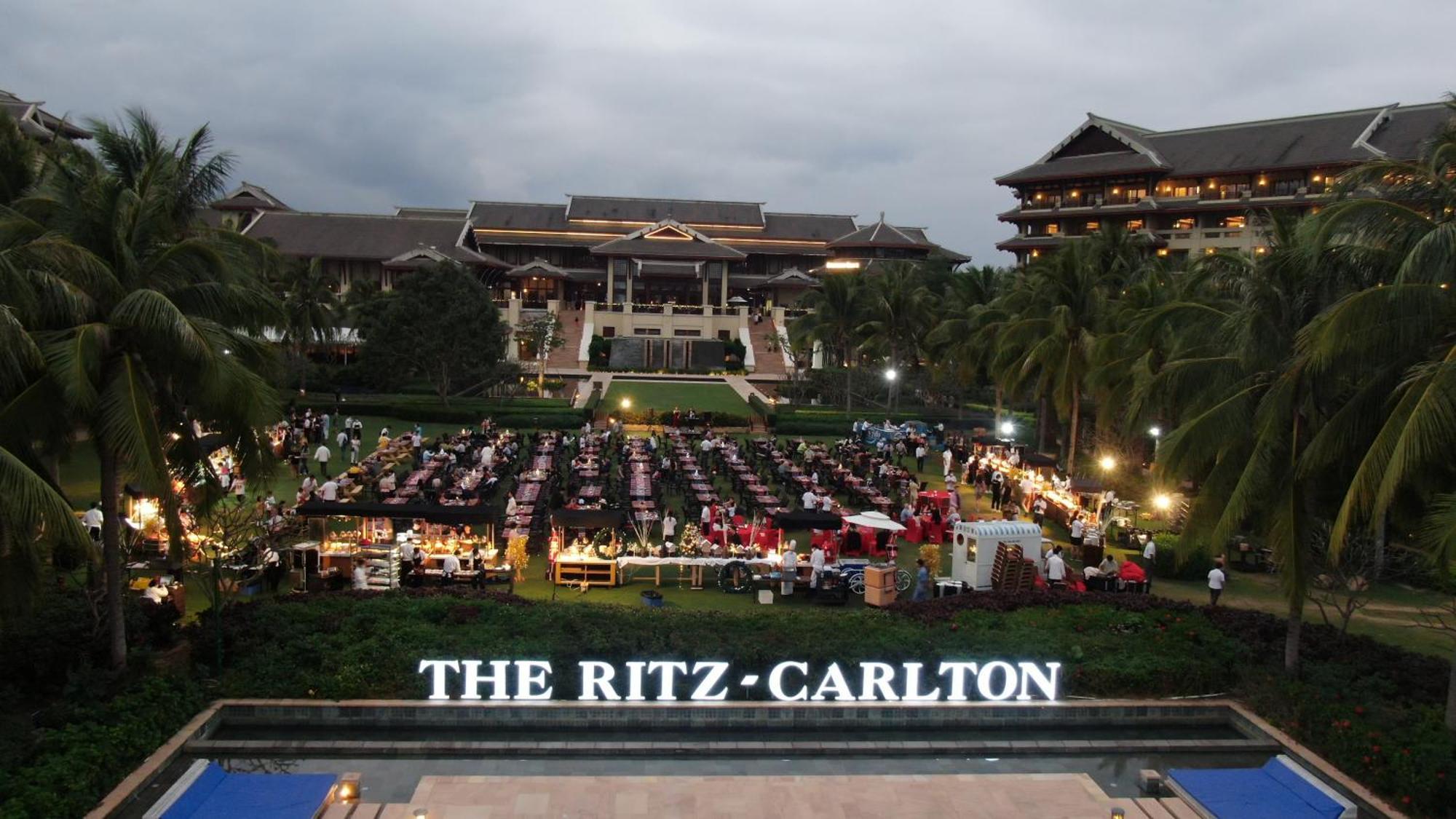 The Ritz-Carlton Sanya, Yalong Bay Hotell Exteriör bild