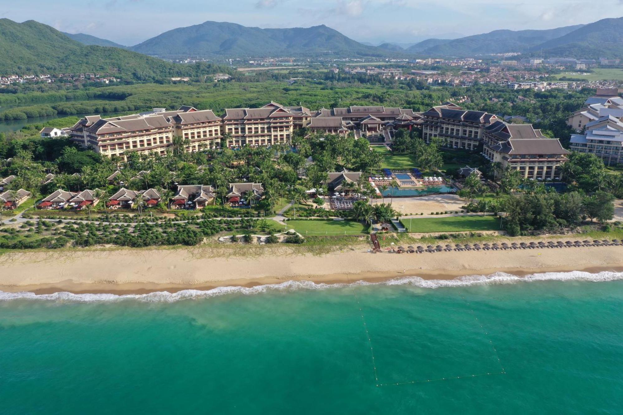 The Ritz-Carlton Sanya, Yalong Bay Hotell Exteriör bild